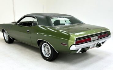 Dodge-Challenger-1970-2