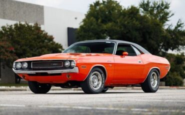 Dodge-Challenger-1970-2