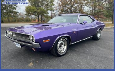 Dodge-Challenger-1970-23