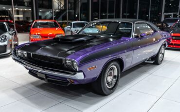 Dodge-Challenger-1970-24