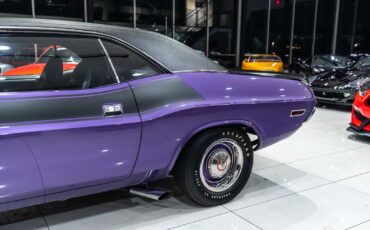 Dodge-Challenger-1970-33