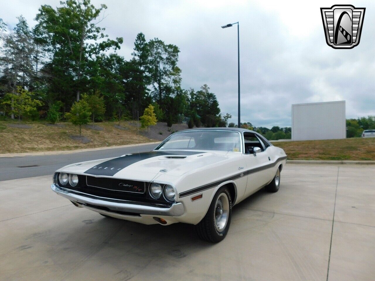 Dodge-Challenger-1970-4