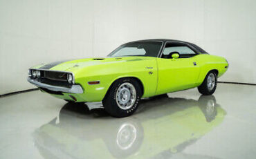 Dodge-Challenger-1970-4