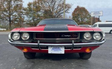 Dodge-Challenger-1970-4