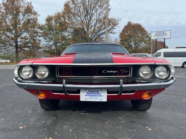 Dodge-Challenger-1970-4