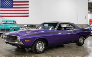 Dodge Challenger  year1}