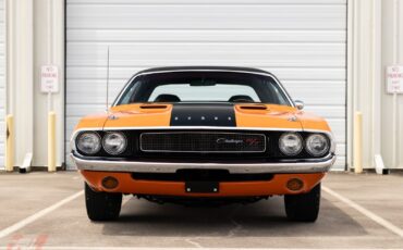 Dodge-Challenger-1970-5