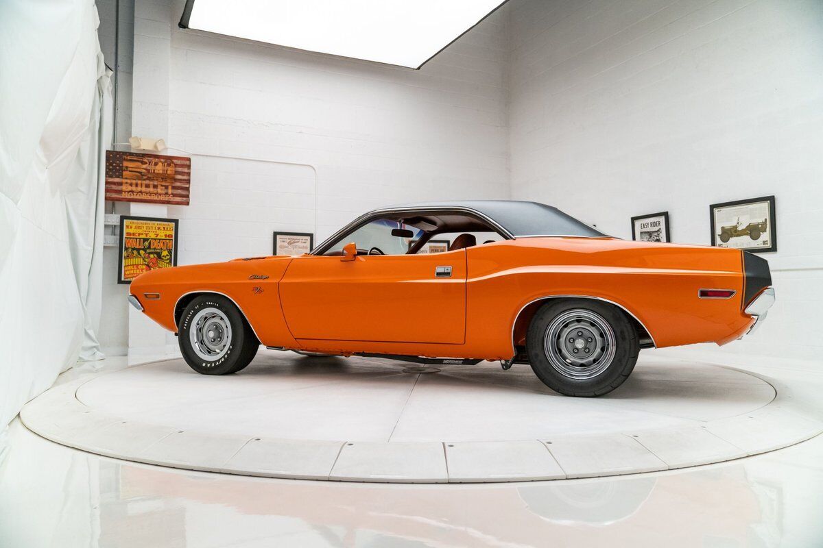 Dodge-Challenger-1970-5