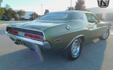 Dodge-Challenger-1970-6