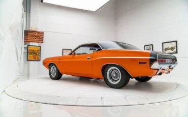 Dodge-Challenger-1970-6