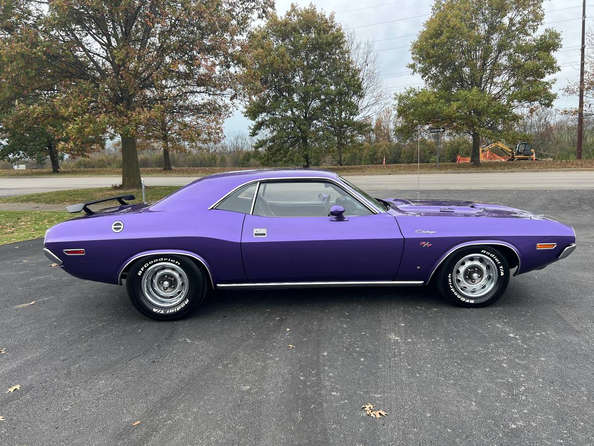 Dodge-Challenger-1970-8