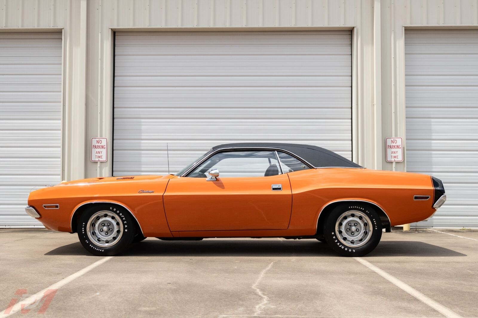 Dodge-Challenger-1970-8