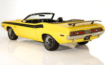 Dodge-Challenger-1971-3