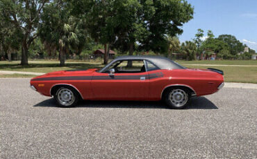 Dodge-Challenger-1972-1