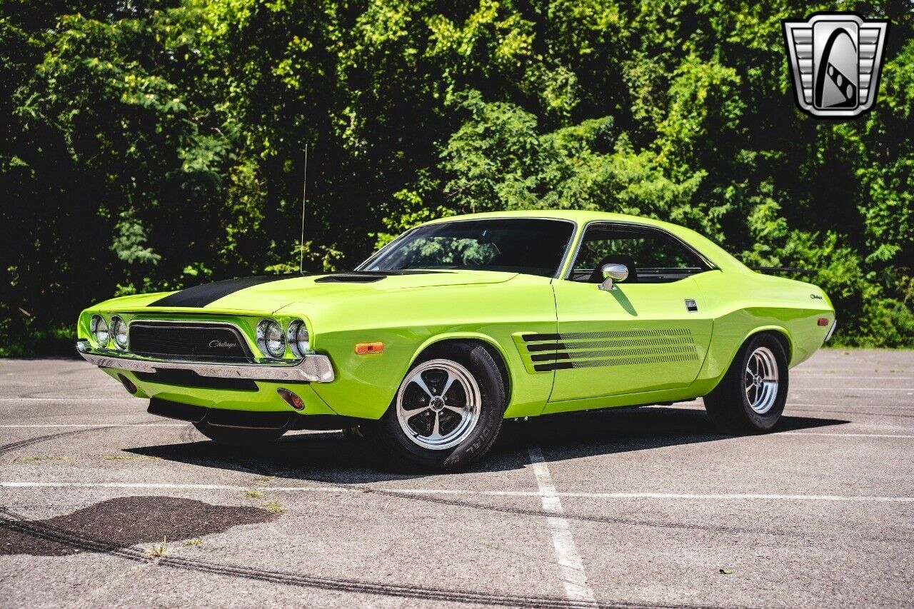 Dodge-Challenger-1972-2