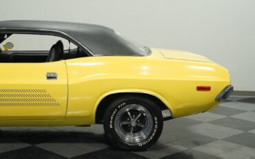 Dodge-Challenger-1973-22