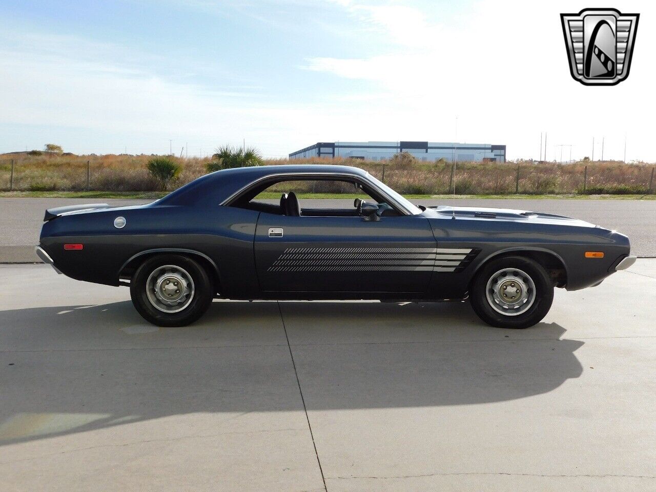 Dodge-Challenger-1973-3