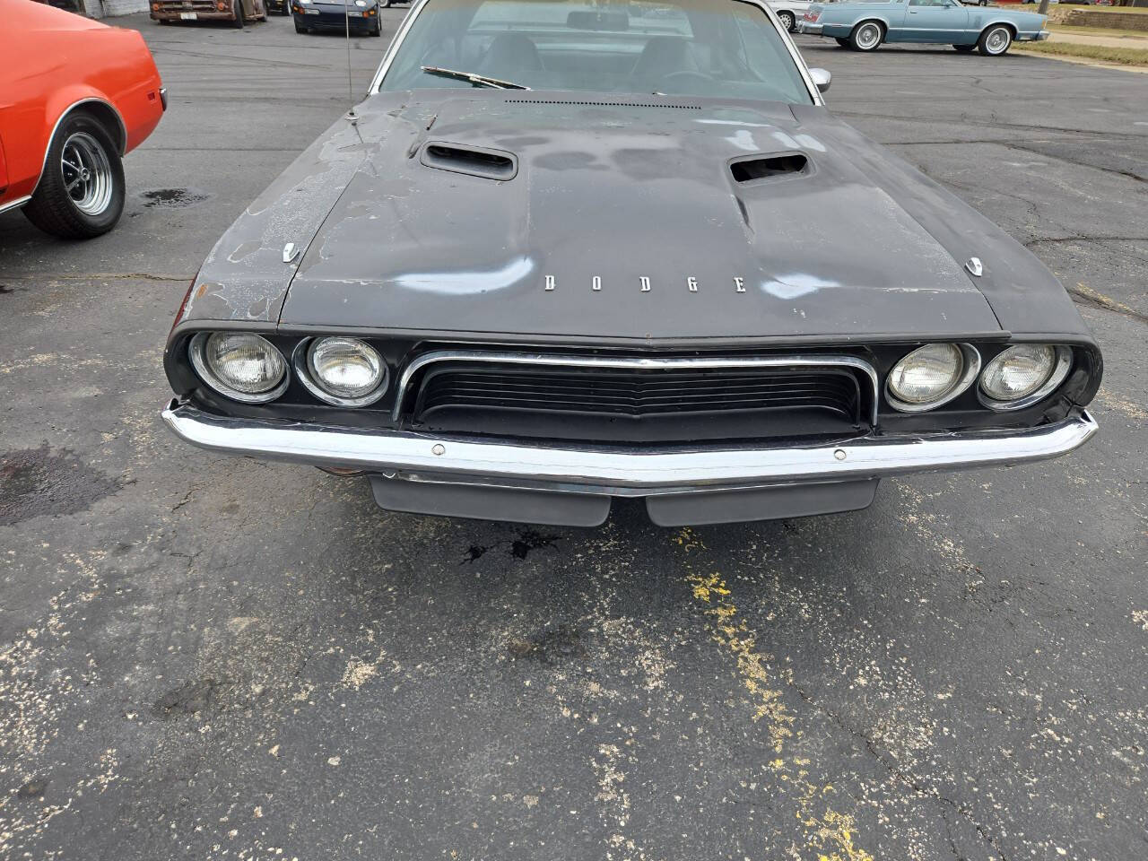 Dodge-Challenger-1974-2