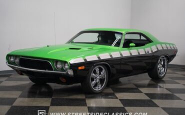 Dodge-Challenger-1974-6