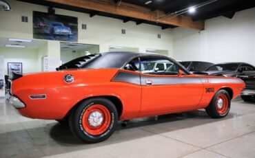 Dodge-Challenger-TA-340-Six-Pak-1970-2