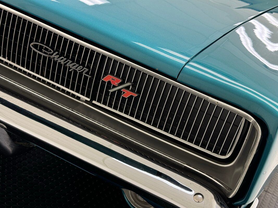 Dodge-Charger-1968-9