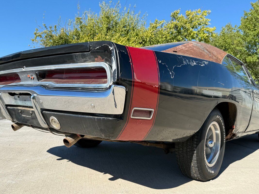 Dodge-Charger-1970-37