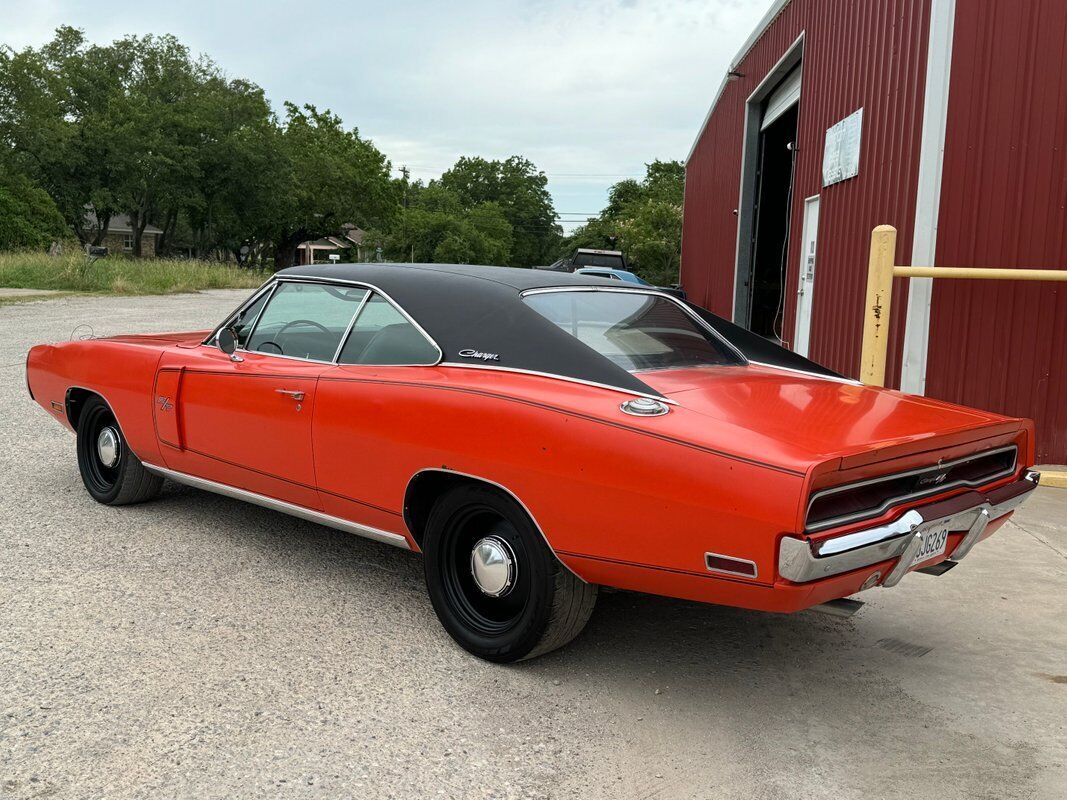 Dodge-Charger-1970-4