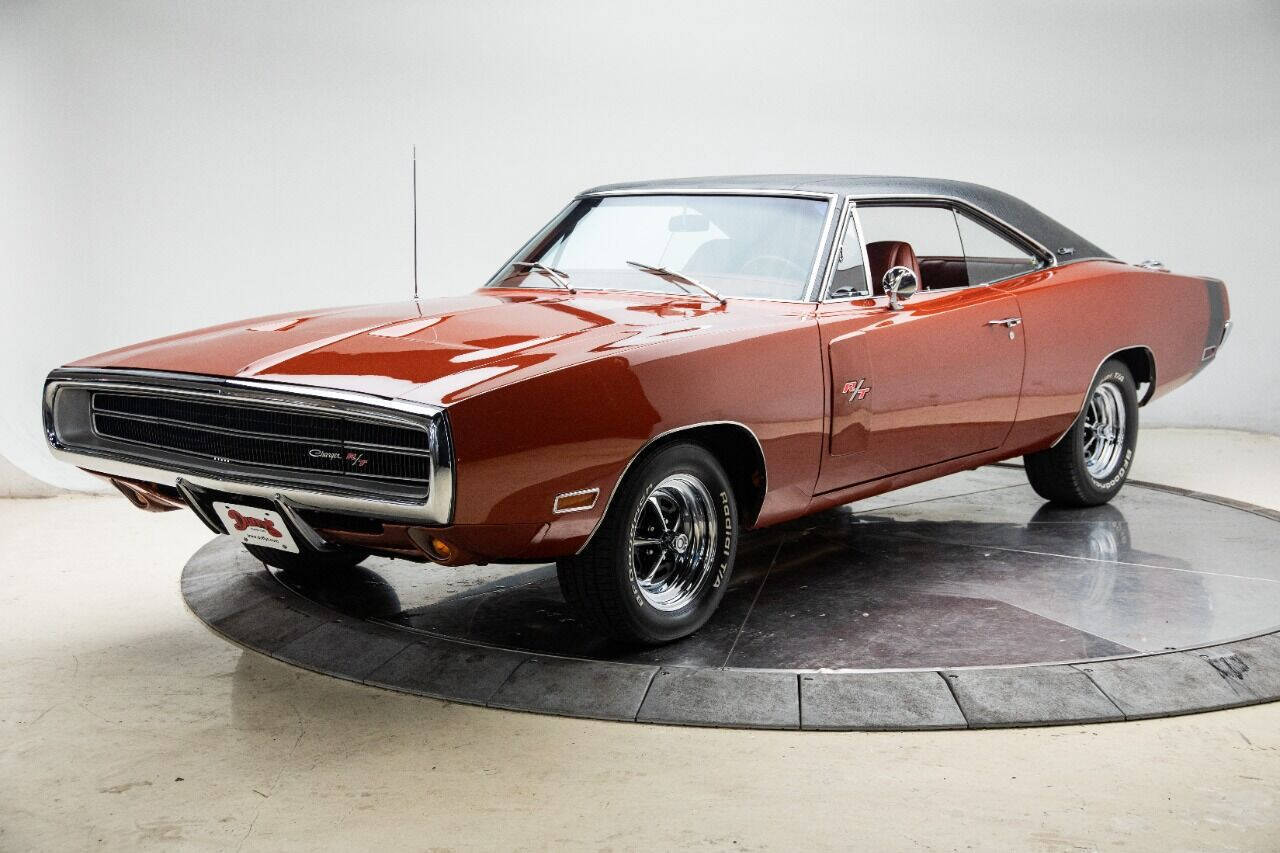 Dodge Charger  year1}