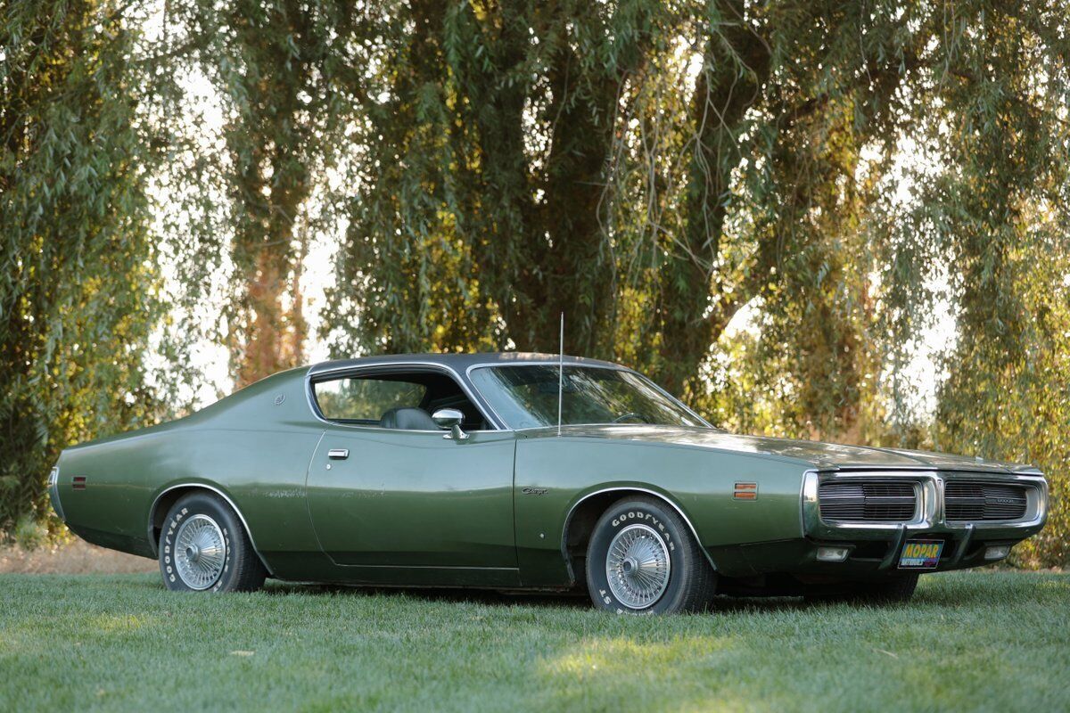 Dodge-Charger-1971-2