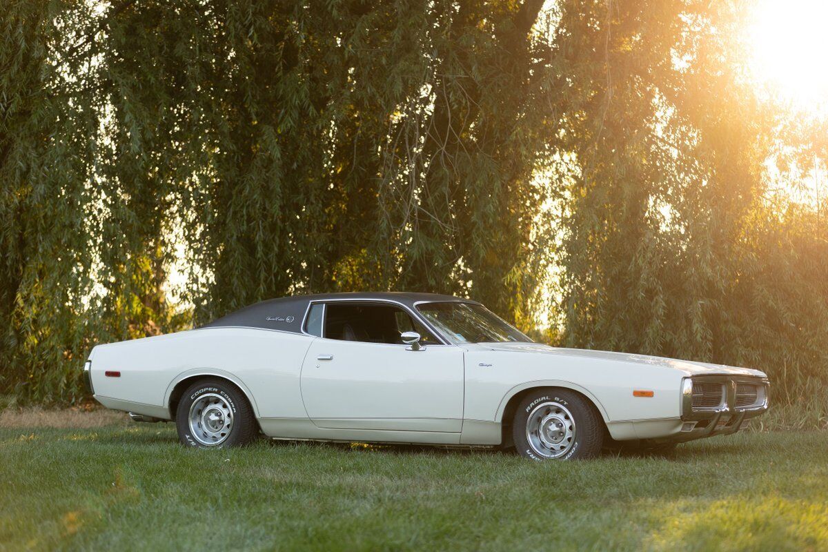 Dodge-Charger-1972-1