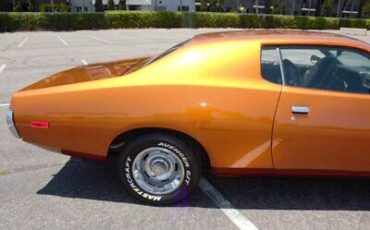 Dodge-Charger-1972-7