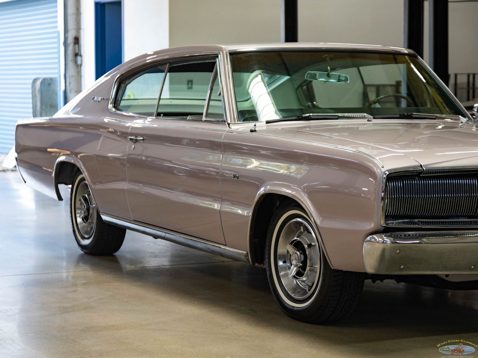 Dodge-Charger-Coupe-1966-10