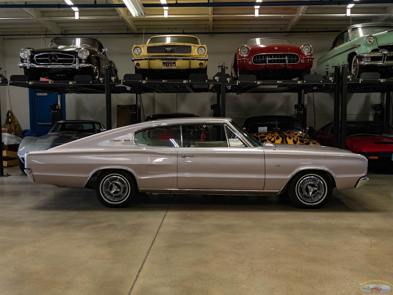 Dodge-Charger-Coupe-1966-2