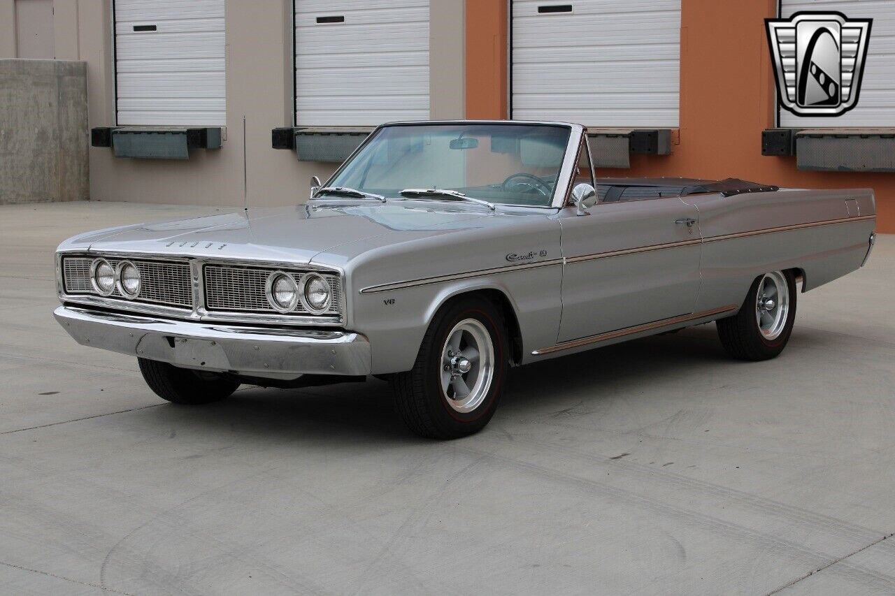 Dodge-Coronet-1966-2