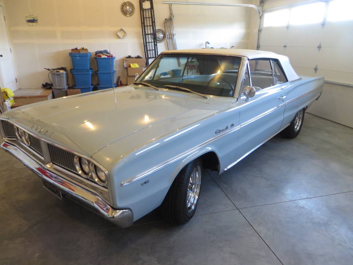 Dodge-Coronet-440-convertible-1966-3