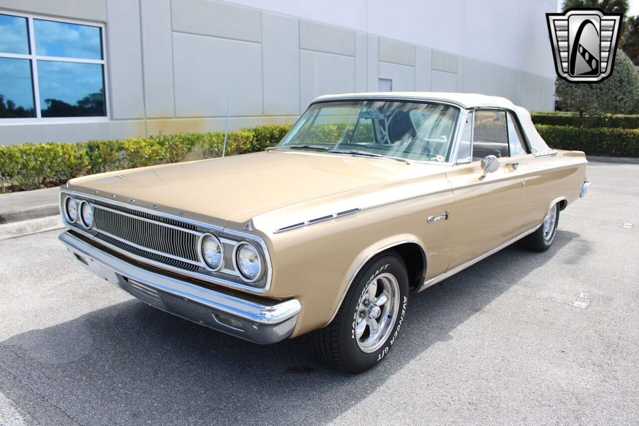 Dodge-Coronet-Cabriolet-1965-3