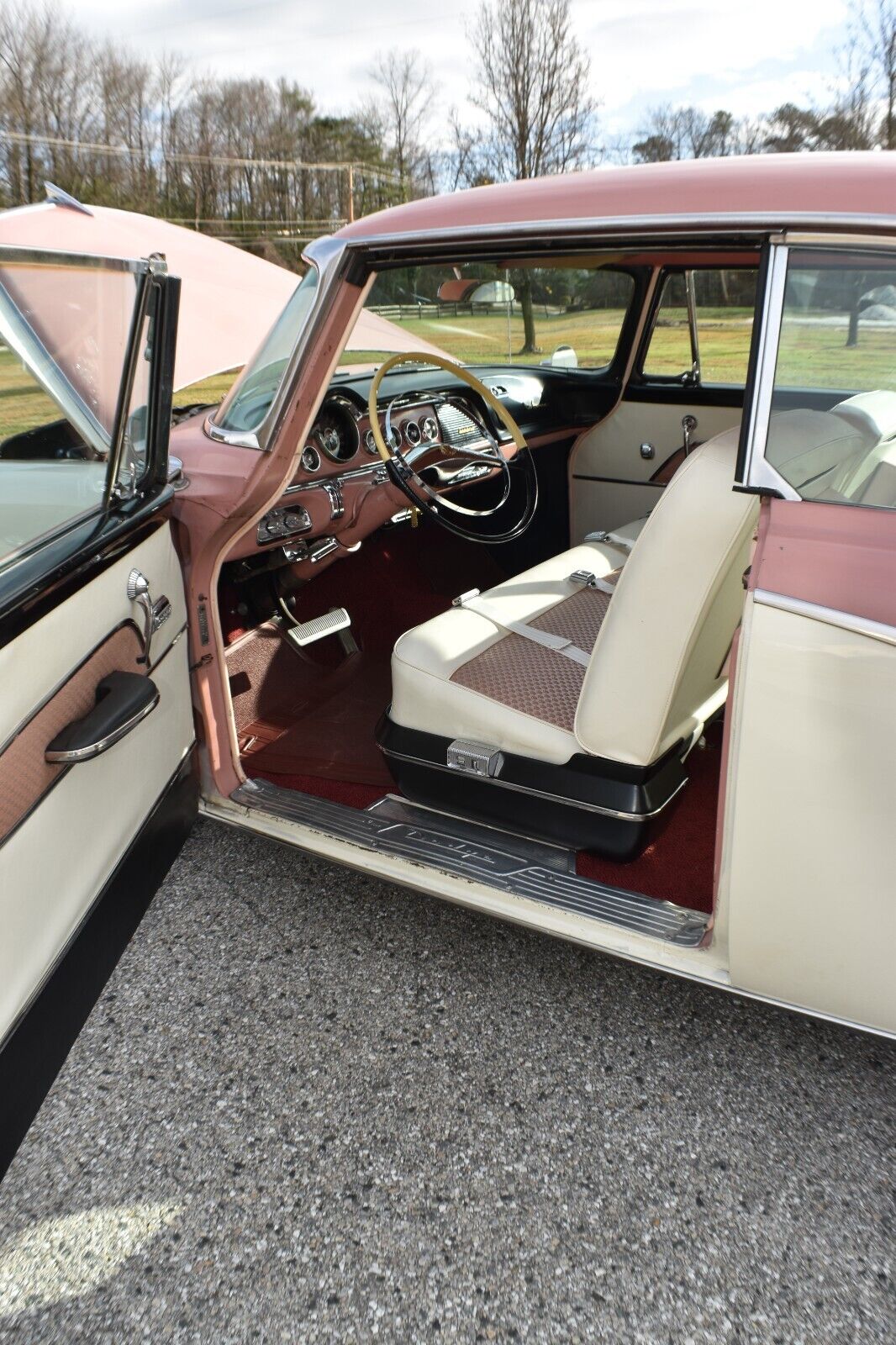 Dodge-Coronet-Coupe-1955-15