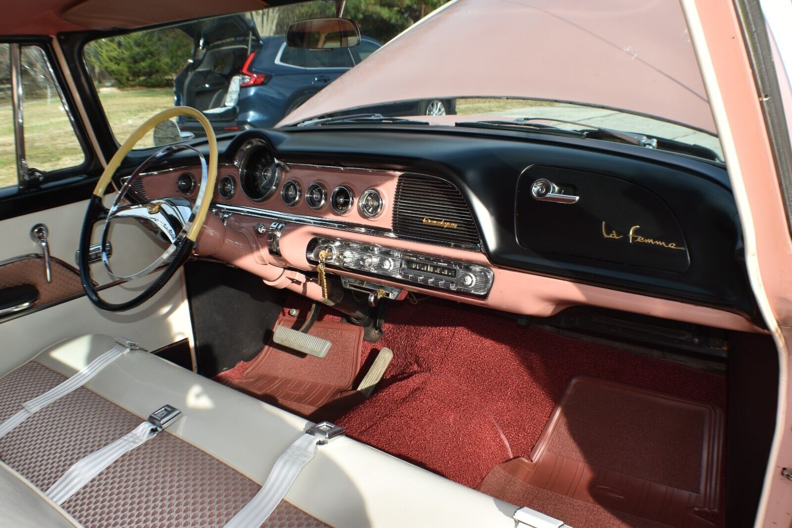 Dodge-Coronet-Coupe-1955-24