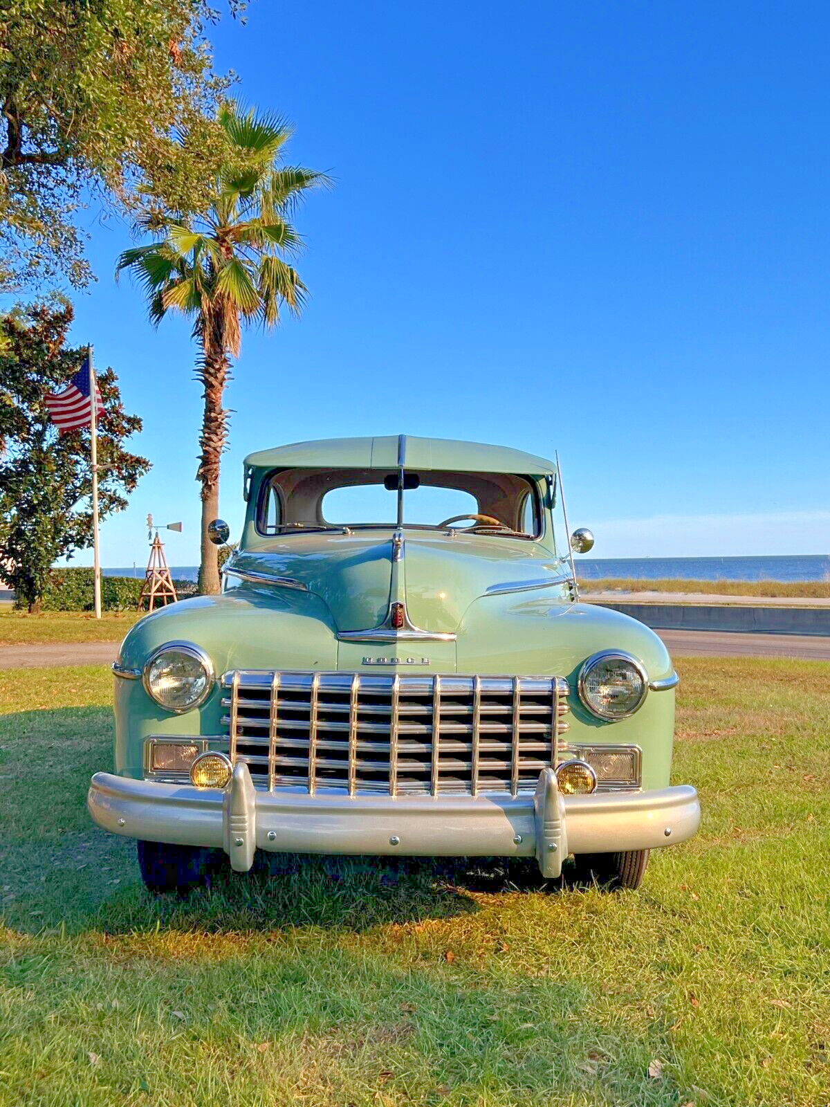 Dodge-Coupe-Coupe-1946-5