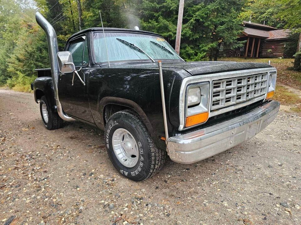 Dodge D100  1978 à vendre