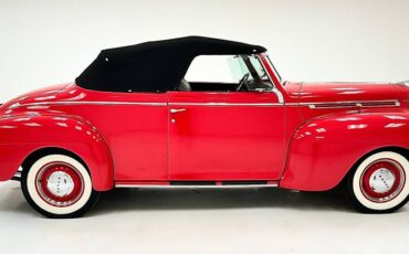 Dodge-Luxury-Liner-Cabriolet-1940-8