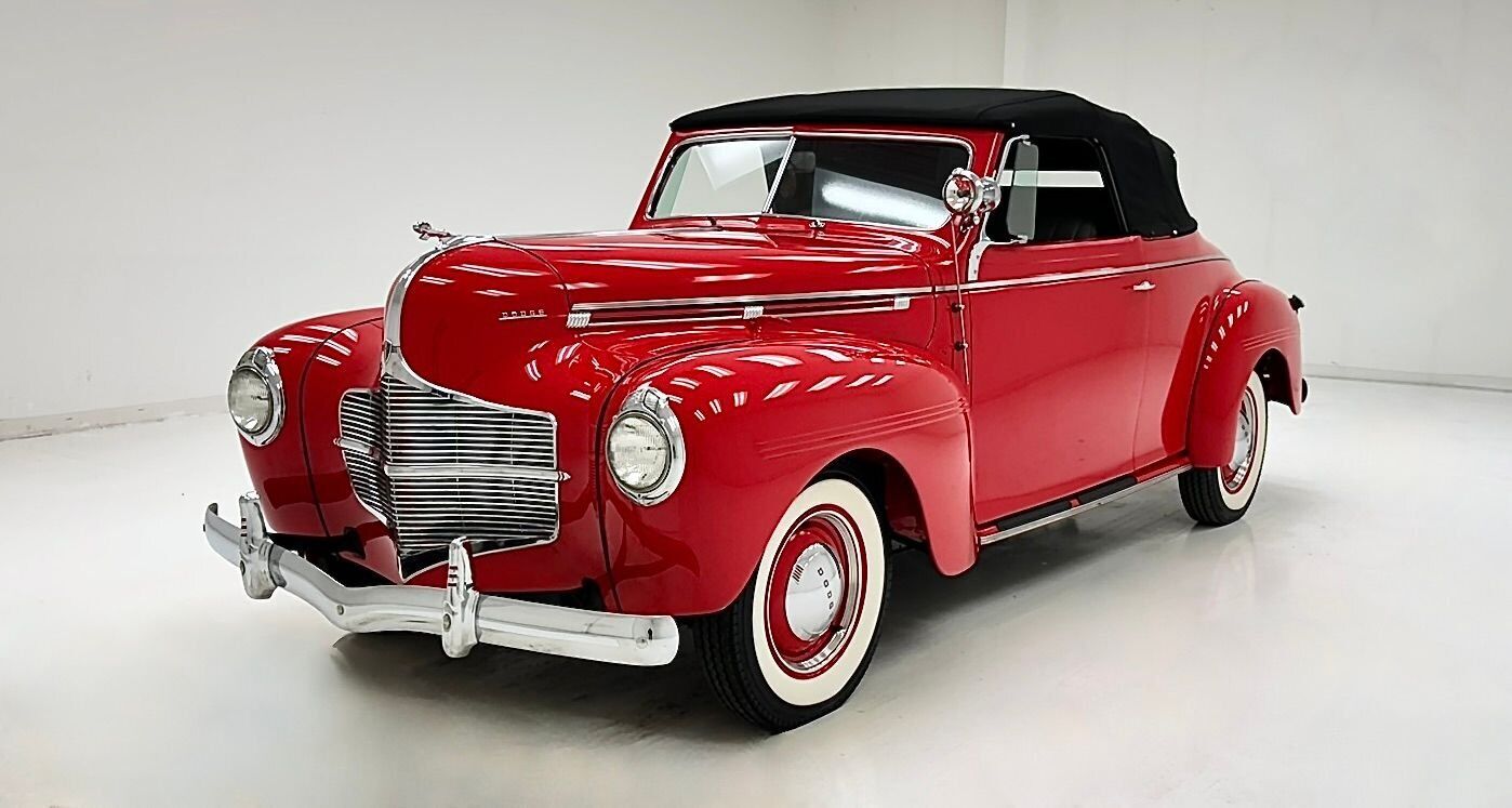 Dodge-Luxury-Liner-Cabriolet-1940