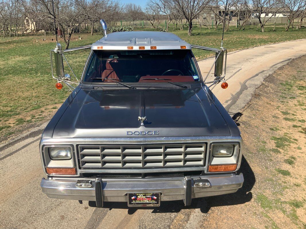 Dodge-Other-Pickups-Pickup-1985-8