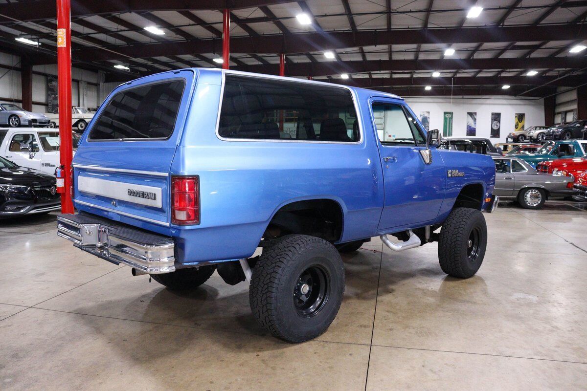 Dodge-Other-Pickups-Pickup-1986-7