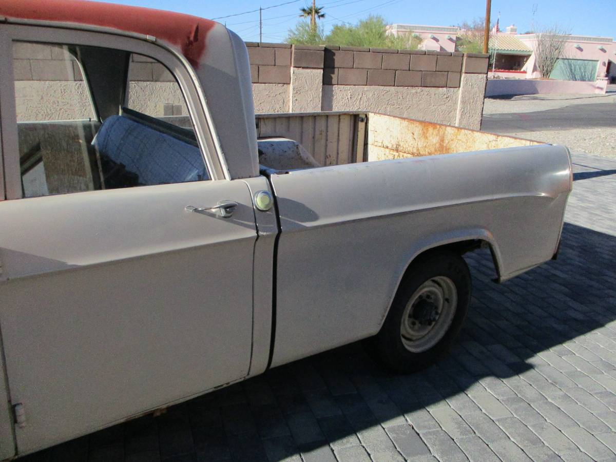 Dodge-Pickup-crew-cab-1968-1