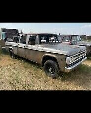 Dodge-Power-Wagon-1970-6