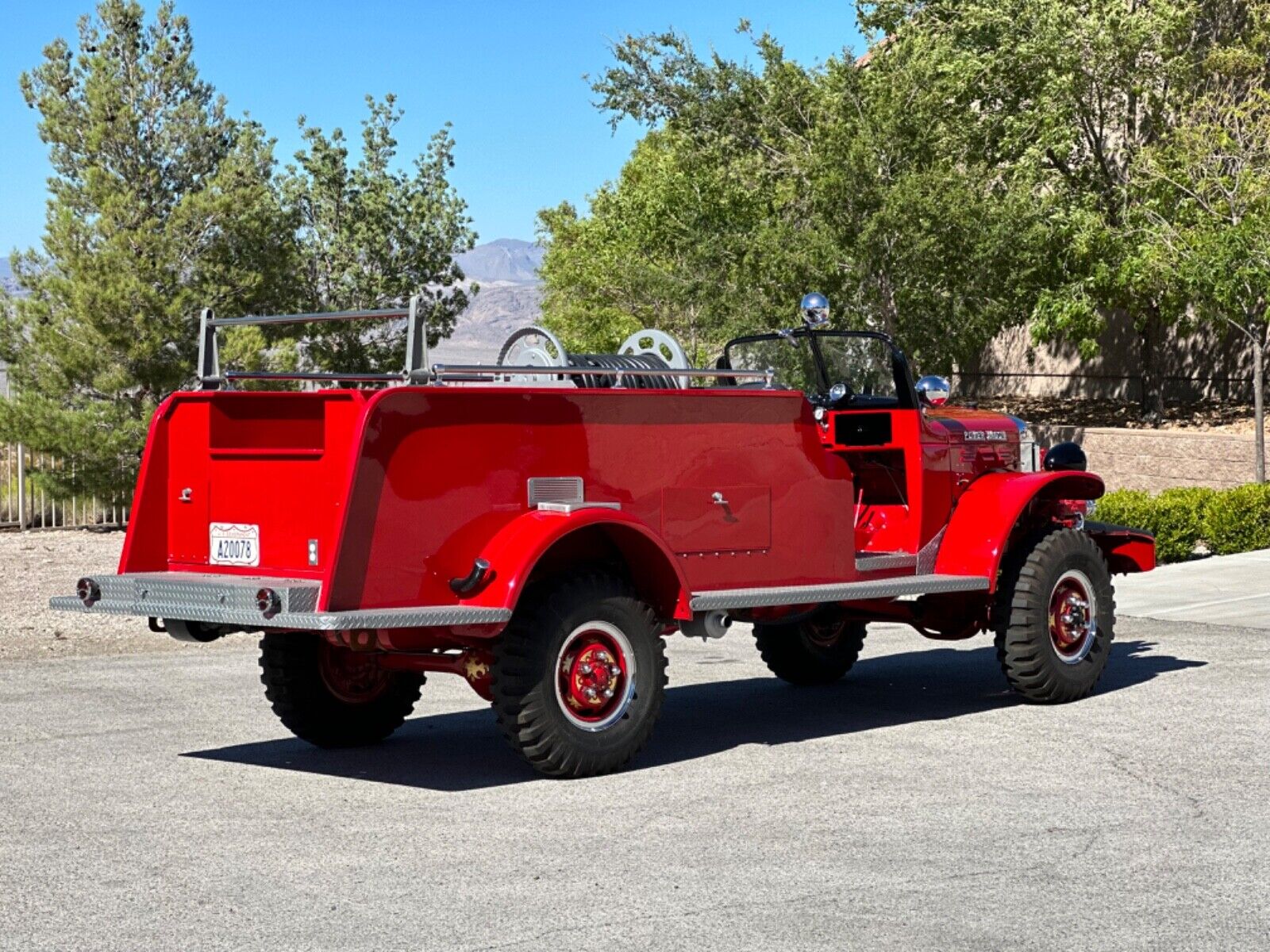 Dodge-Power-Wagon-Cabriolet-1950-3