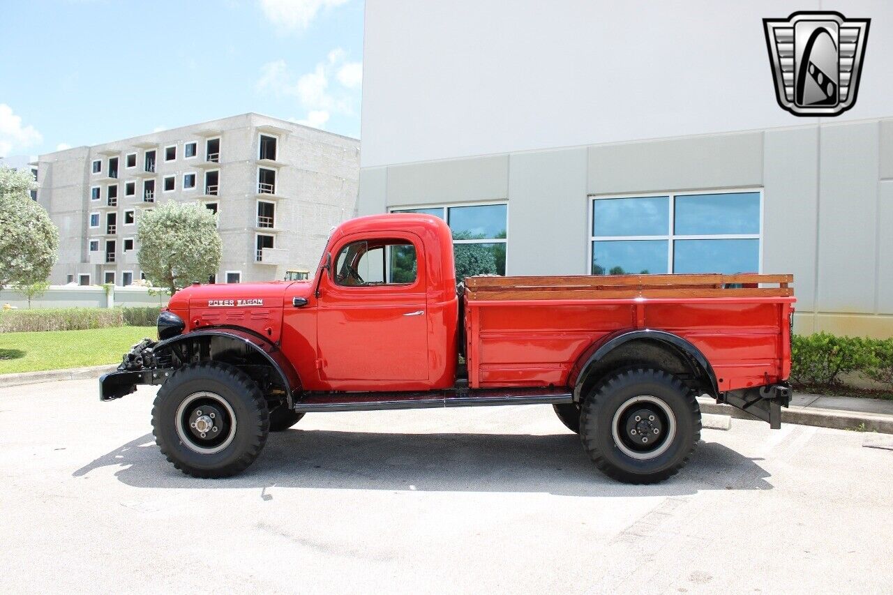 Dodge-Power-Wagon-Pickup-1963-4