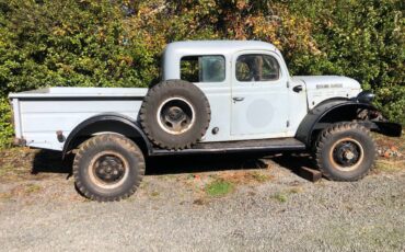 Dodge-Power-wagon-1953-1