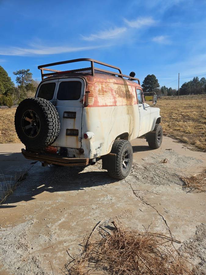 Dodge-Power-wagon-1965-2